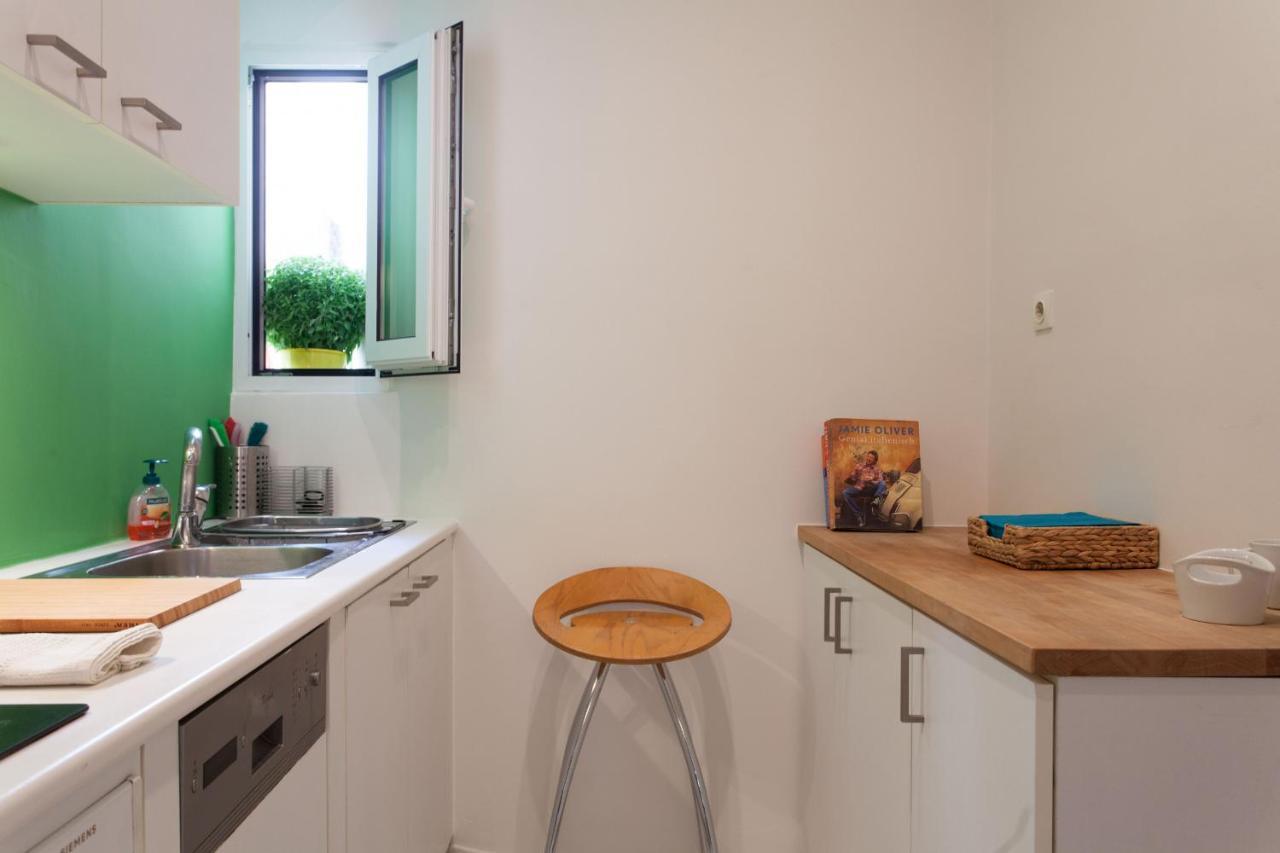 2 Bdrm Apt For Up To 6 Guests Next To Acropolis Museum Athens Exterior photo