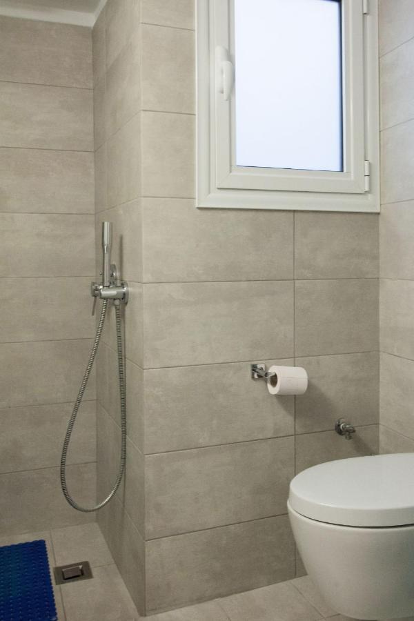 2 Bdrm Apt For Up To 6 Guests Next To Acropolis Museum Athens Exterior photo